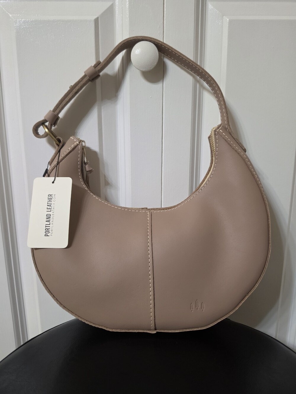 NEW Portland Leather Nora Small Shoulder Bag/Color: Stone